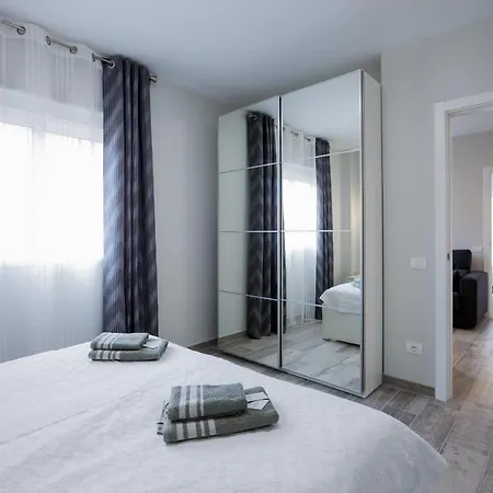 Apartment Mar De Lux A32 *